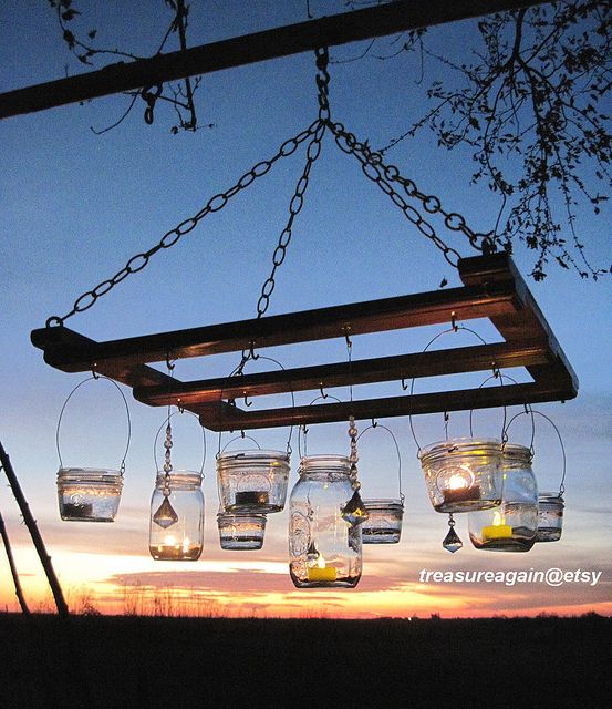 Pallet Mason Jar Solar Hanging Lights...awesome Pallet Ideas!