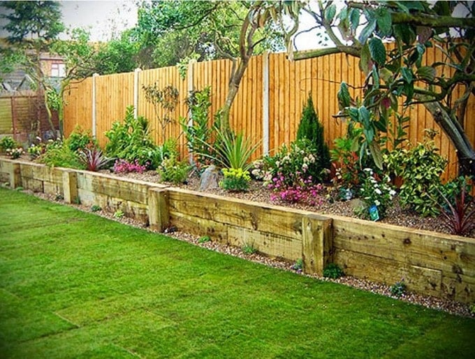 DIY Backyard Raised Garden...these are the BEST Garden & DIY Yard Ideas!
