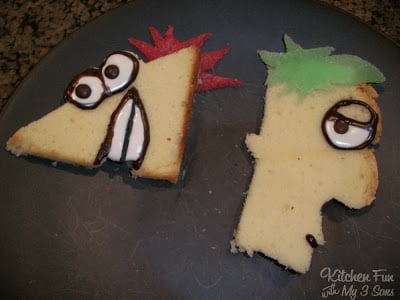 Phineas and Ferb cakes