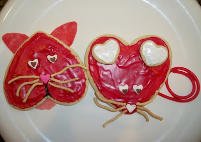 Cat and Mouse Valentine Cookies