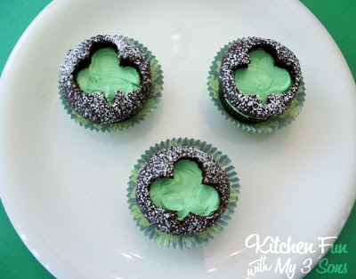 Cut Out Clover Cupcakes