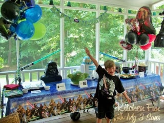 Our 2012 Collection of Star Wars Party Food & Crafts!