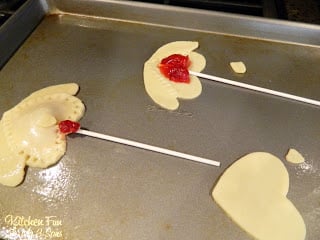 Placing the Jelly Filling