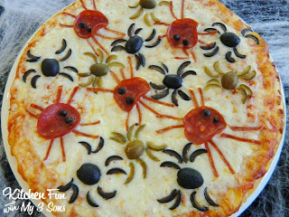 Halloween Spider Pizza