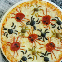 Halloween Spider Pizza feature