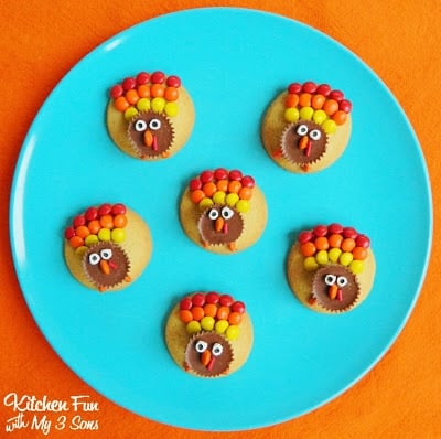 Reese's Turkey Cookies that the kids can help make themselves!