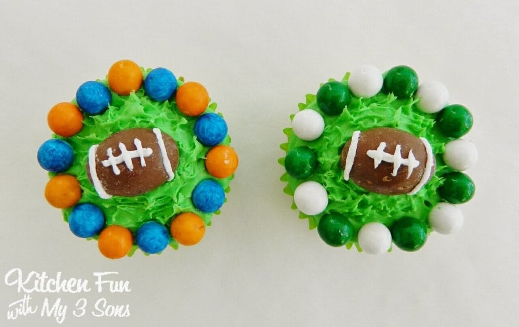Super Bowl XLVIII Football Cupcakes