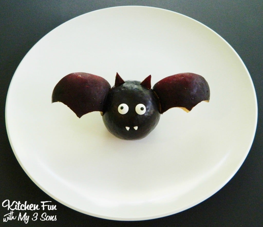 Halloween Fruit Bat Snack