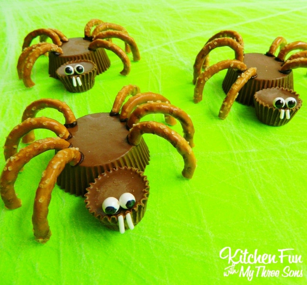 Halloween Reese's Spider Cups