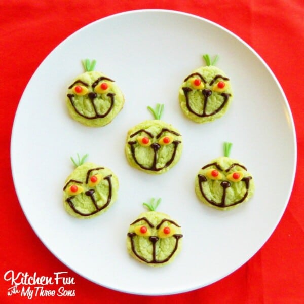 Easy Grinch Christmas cookies