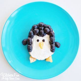 Penguin bagel breakfast