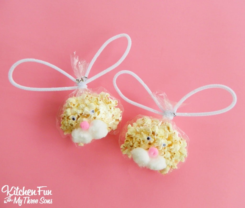 Bunny Popcorn Snack Bags for a Preschool Easter Party! KitchenFunWithMy3Sons.com