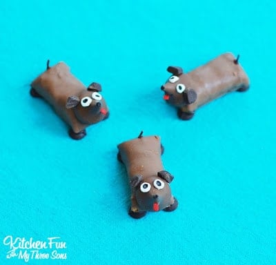 Candy Bar Dog Treats...so cute & easy to make from KitchenFunWithMy3Sons.com