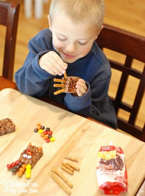 Easy Rice Krispie Turkey Treats for Thanksgiving from KitchenFunWithMy3Sons.com