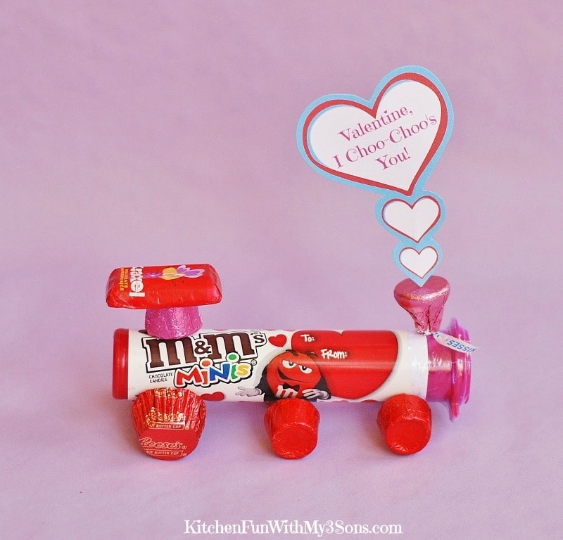 Valentine's Day Hershey Candy Choo-Choo Train with a Free Printable from KitchenFunWithMy3Sons.com