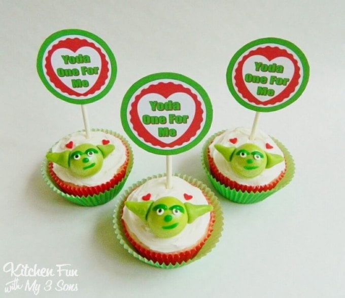 Star Wars "Yoda One for Me" Valentine Cupcakes from KitchenFunWithMy3Sons.com