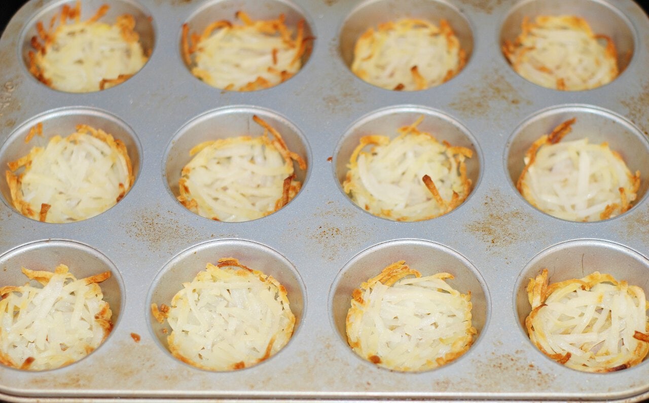 Hash browns in muffin pan
