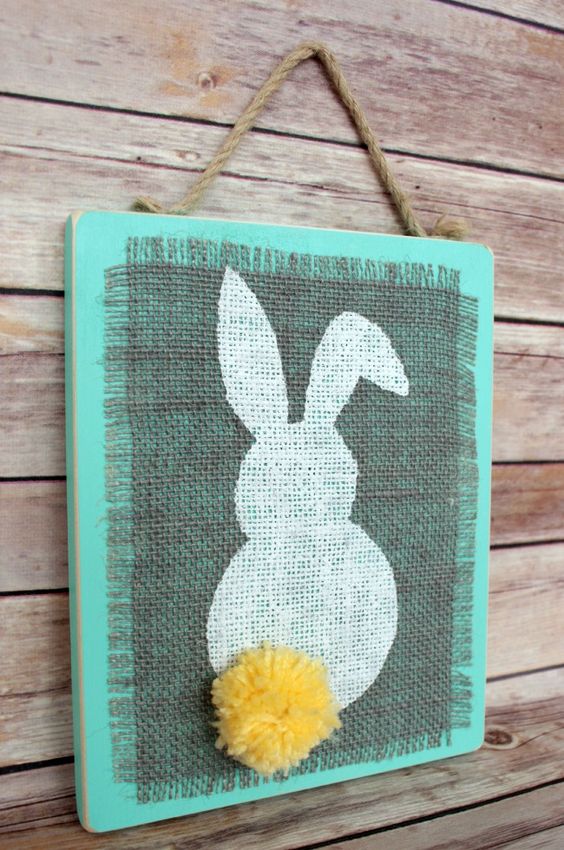 DIY Stenciled Burlap Bunny Wall Art Plaque 