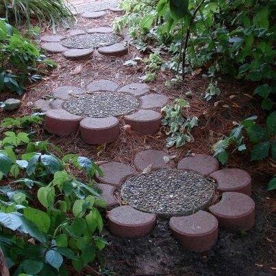 DIY Flower Stones...these are the BEST DIY Garden & Yard Ideas!