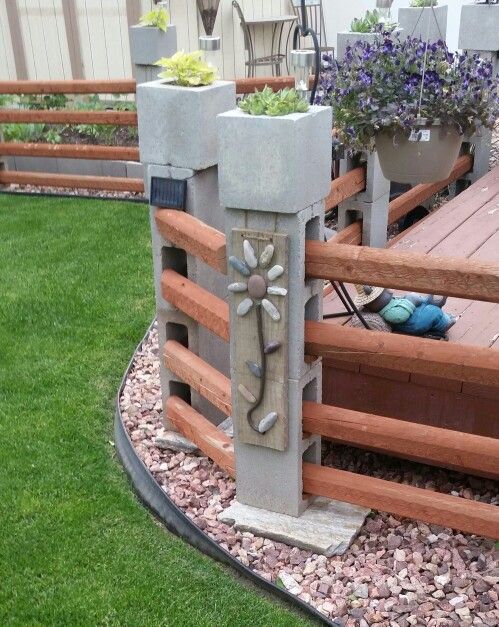 Cinder Block Fence...these are the BEST Garden & DIY Yard Ideas!