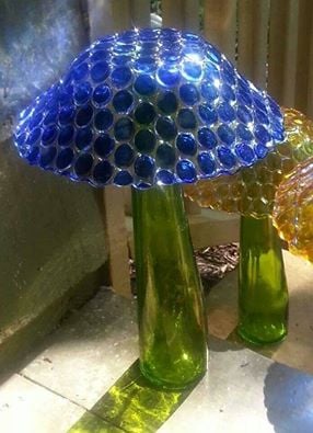 DIY Glass Mushrooms using a Glass Bowl & Bottle....these are the BEST Yard Art Ideas!