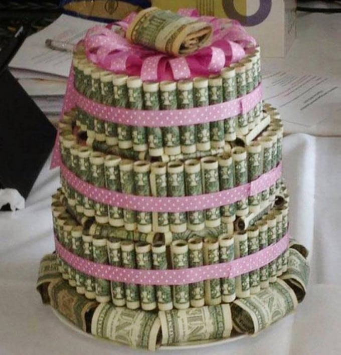 Money Cake...these are the BEST Cake Ideas!