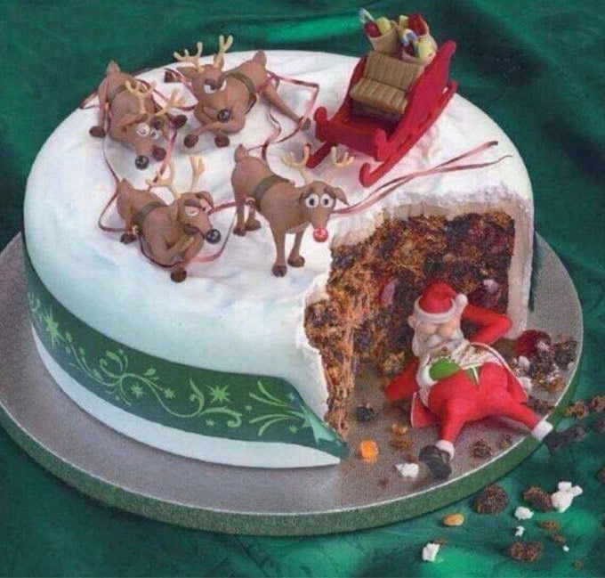 Christmas Santa Cake...these are the BEST Cake Ideas!