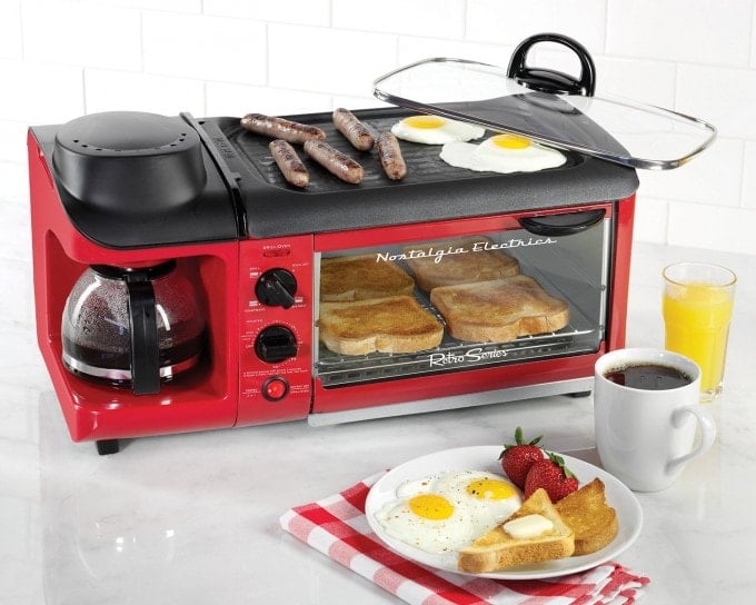 Breakfast Station all in One! Great Camping idea!
