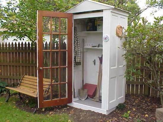 Turn 4 Old Doors into an Outdoor Shed...awesome Upcycle Ideas!