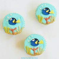 Easy Finding Dory Cupcakes