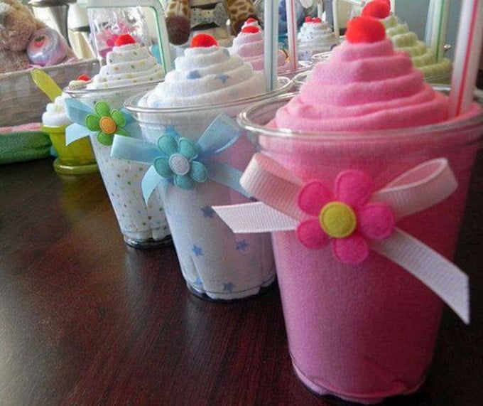 Receiving Blanket Milkshakes...these are the BEST Baby Shower Gifts & Ideas!