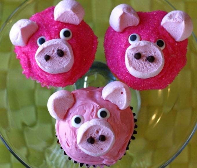 Pig Cupcakes...these are the BEST Cupcake Ideas!