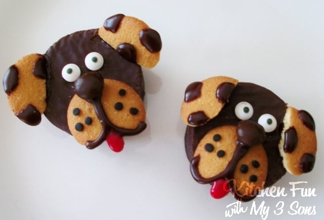 Ding Dong Dog Snack Cakes...a fun & easy treat for the Kids!