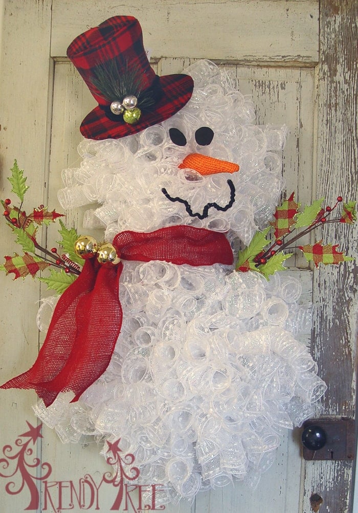 60+ of the Best DIY Christmas Decorations