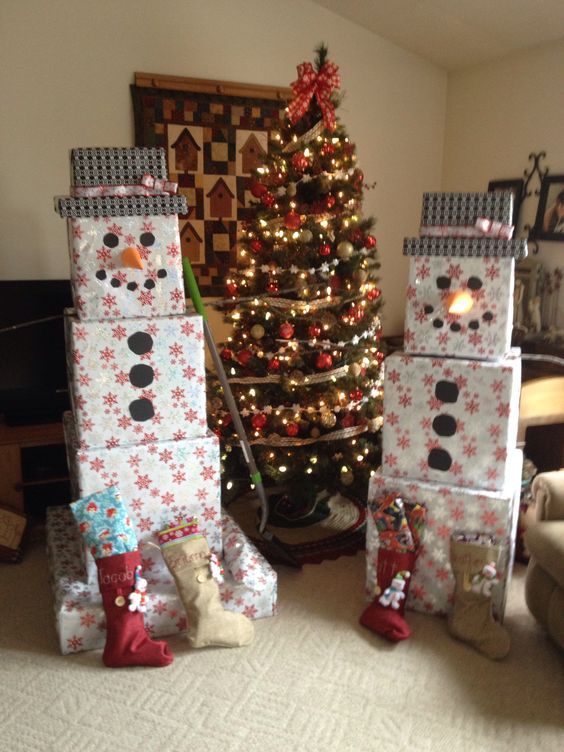 https://kitchenfunwithmy3sons.com/wp-content/uploads/2016/08/the-best-diy-christmas-decorations-and-homemade-holiday-crafts-82.jpg