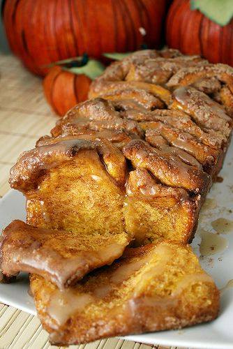 Pull-Apart Cinnamon Sugar Pumpkin Bread...these are the BEST Fall Dessert Recipes!