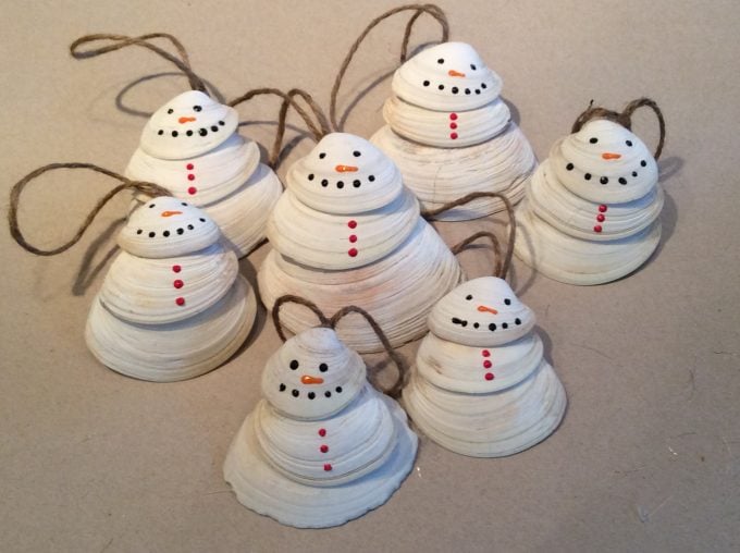 Snowman Seashell Ornaments...these are the BEST Homemade Christmas Ornament Ideas!
