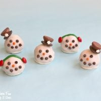Christmas Snowman Oreo Cookie Balls