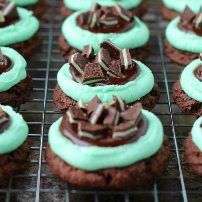 Grasshopper Cookies...these are the BEST Christmas Cookie Recipes
