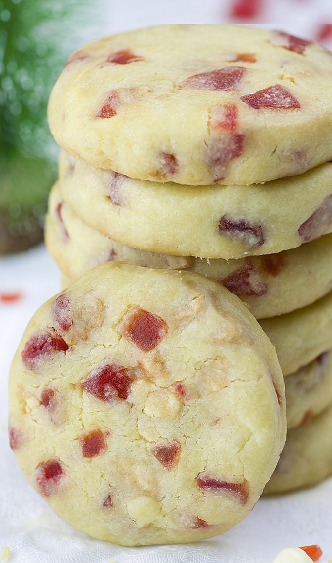 White Chocolate Strawberry Shortbread Cookies...these are the BEST Christmas Cookie Recipes!
