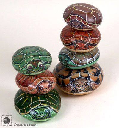 Painted Turtle Rocks...these are the BEST Rock Painting Ideas!