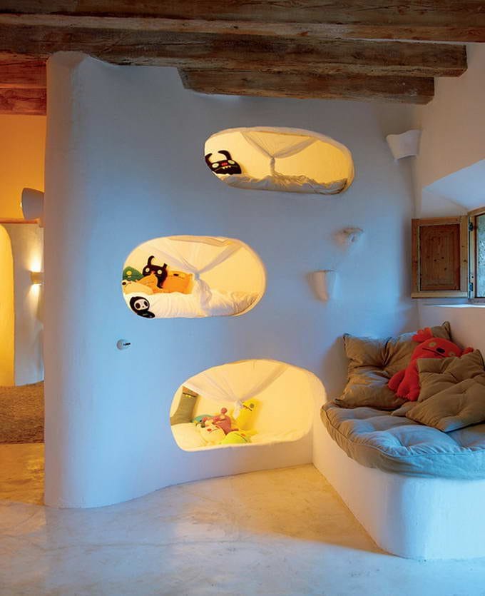 Caved Bunk Beds...these are the BEST Bunk Bed Ideas!