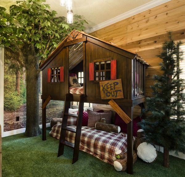 Treehouse Bunk Beds