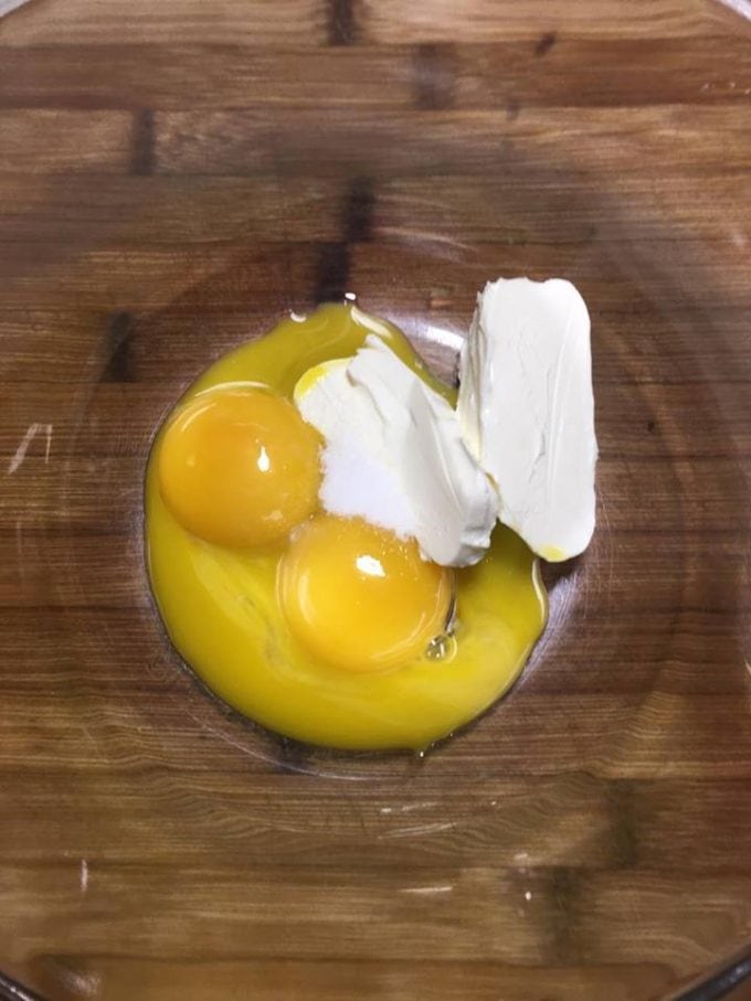 Combining yolks and whipped whites