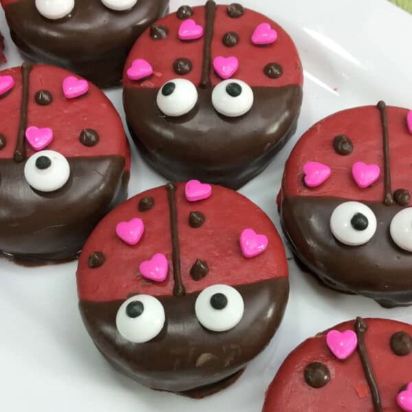 Love Bug Ladybug Oreos feature