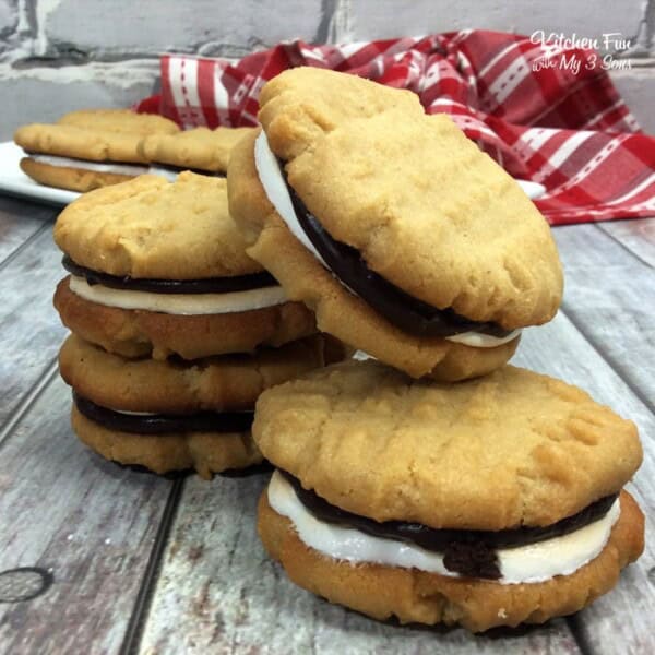 Peanut Butter S'mores Sandwich Cookies
