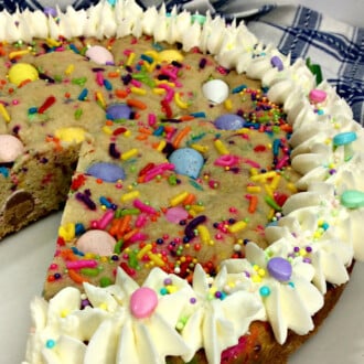 Easter Cookie Cake feature