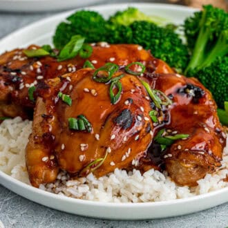 Baked Teriyaki Chicken Thighs feature