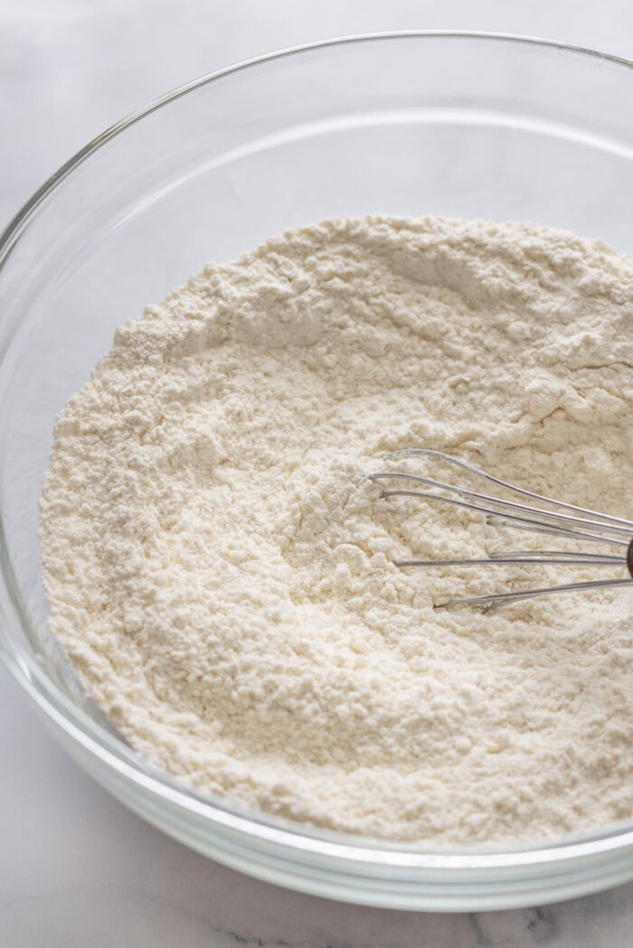 Combining dry cookie dough ingredients
