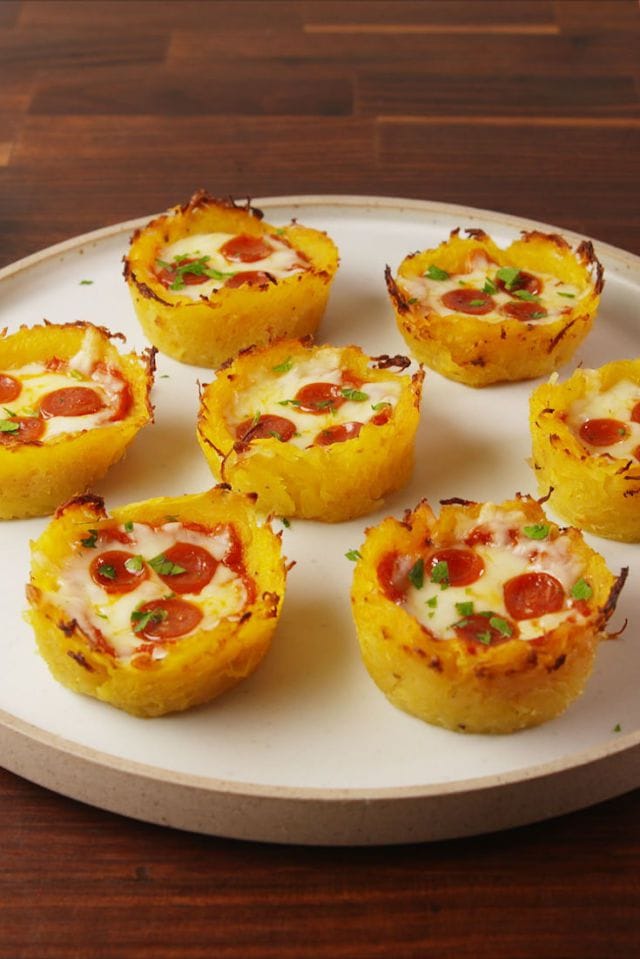 Best Keto Recipes - Low Carb Pizza Bites made with Squash!